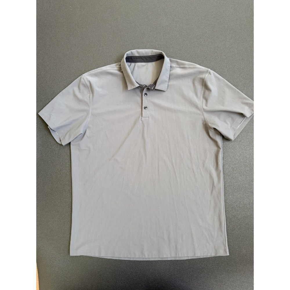 Lululemon Metal Vent Tech Polo Shirt Mens XL Short Sleeve